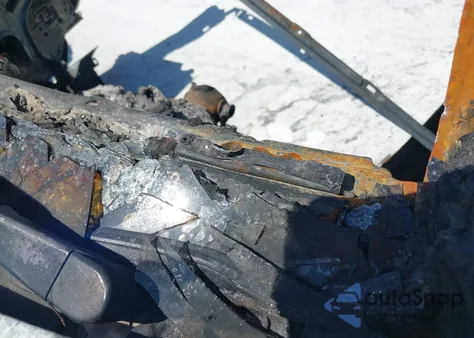 1999 Toyota Land Cruiser from USA, damaged, VIN JT3HT05J9X0071384